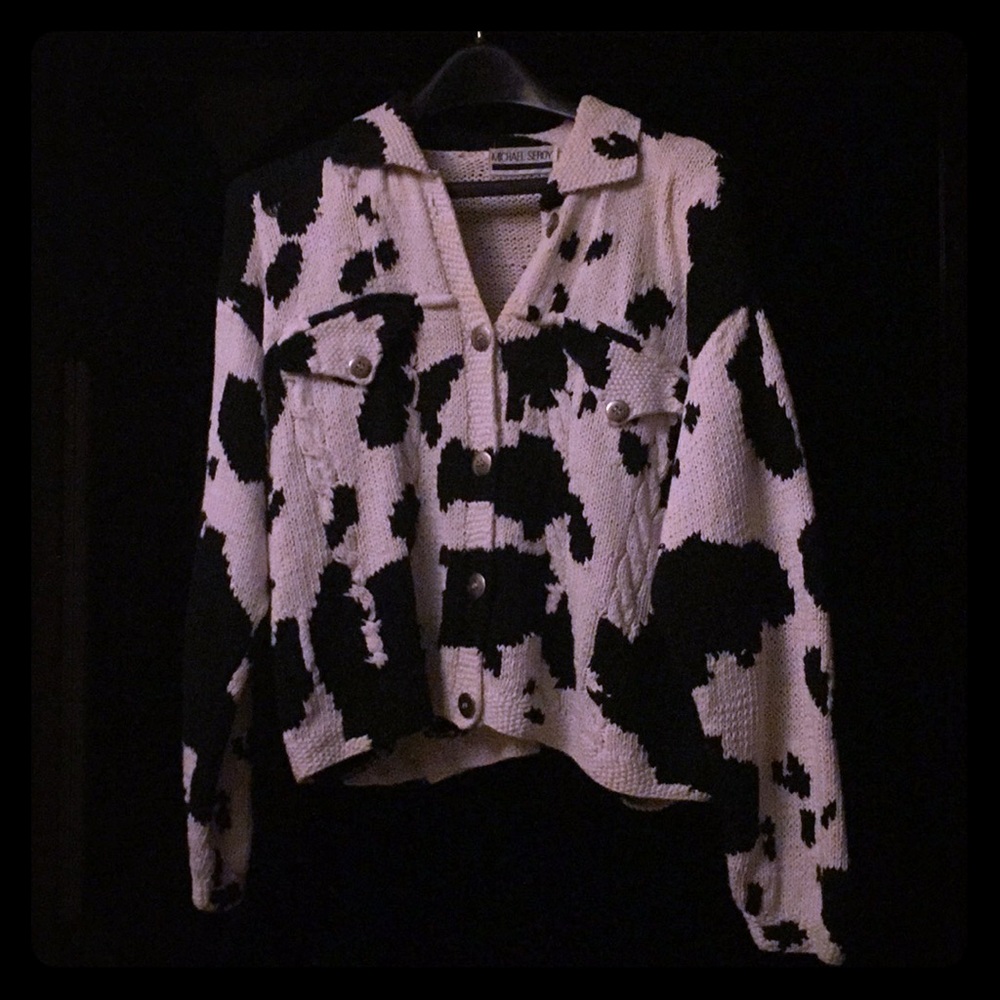 Hand knit Sweater in Animal Print